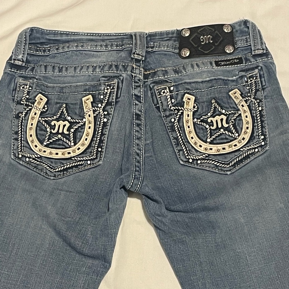 Miss me boot cut size 27